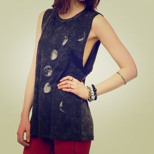Urban Outfitters Moon Phases Black Muscle Tee!